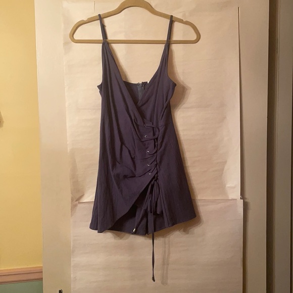Olive Scent Summer romper with cute tie detailing - Picture 2 of 4